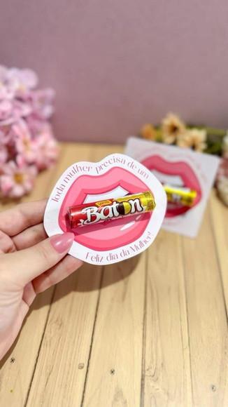 Card com Baton Dia da Mulher Lembrancinha
