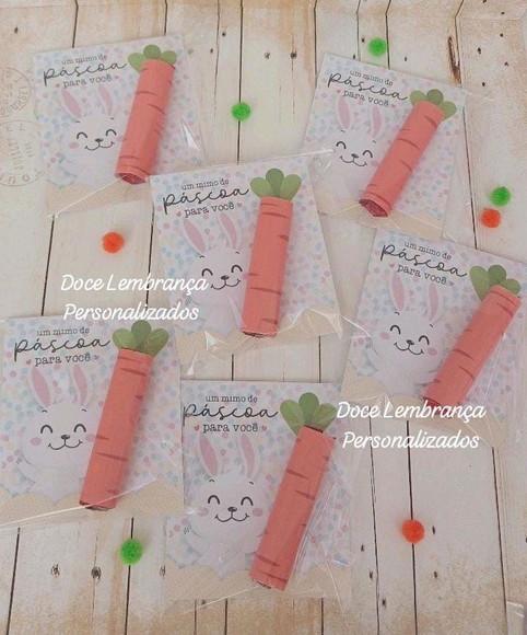 Card com Baton Finge Que É Cenoura Páscoa Lembrancinha