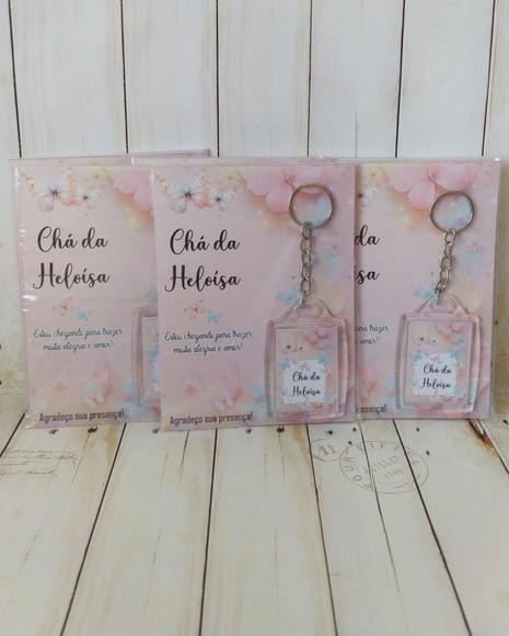 Card com Chaveiro lembrancinha Jardim Borboletas chá de bebê, r