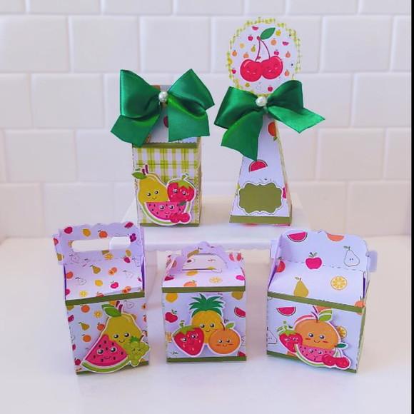 Kit Personalizados Quitandinha Frutinha 25 Peças Lembrancinh