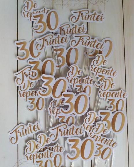 Kit Topper para Bolo e Docinhos 30 Anos