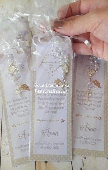 Marca Página com Mini Terço Lembrancinha Primeira Eucaristia