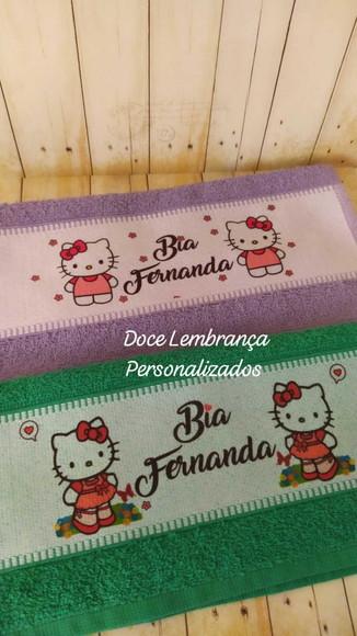Toalhinha Escolar Personalizada Hello Kit 2 Unidades