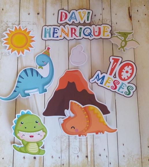 Topper de Bolo Dinobaby Mêsversario
