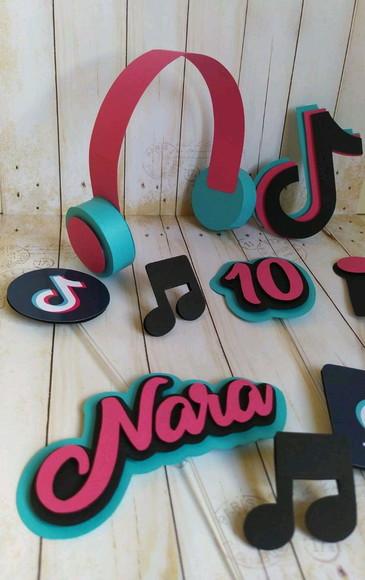 Topper para Bolo Tik Tok com Fone 3d