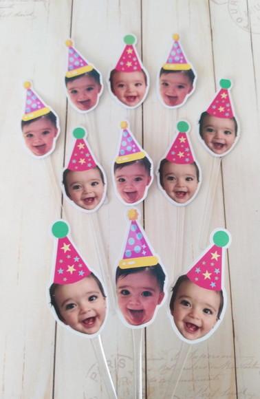Topper para Docinhos com Foto Bebê Aniversário e Chapeuzinho
