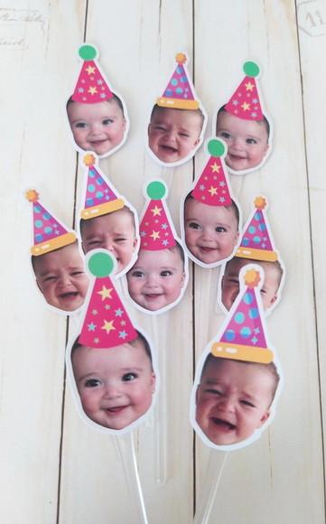 Topper para Docinhos com Foto Bebê Aniversário e Chapeuzinho