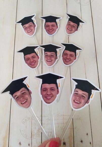 Topper para Docinhos com Foto e Chapéu Capelo Formatura