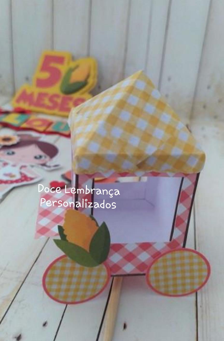 Topper de bolo Festa Junina Barraca 3d Mesversário Menina