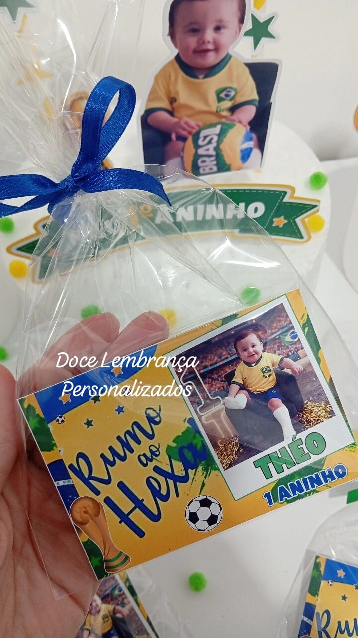 Foto imã lembrancinha aniversário Copa do Mundo Brasil