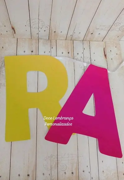 Bandeirola com Nome Letras Festa Neon