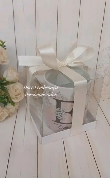 Caixa Acetato com Caneca Personalizada Dia das Mães Presente