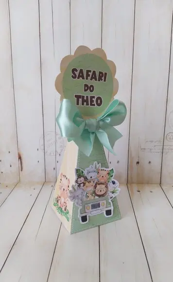Caixa Pirâmide Safari Baby Personalizada