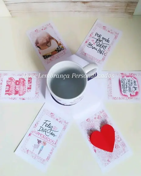 Caixa surpresa namorados com caneca