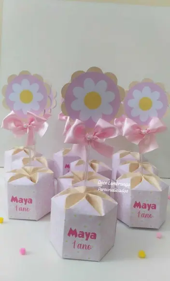 Centro de Mesa Margarida Personalizado aniversário margarida