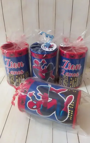 Cofrinho Homem Aranha Personalizado Embalado