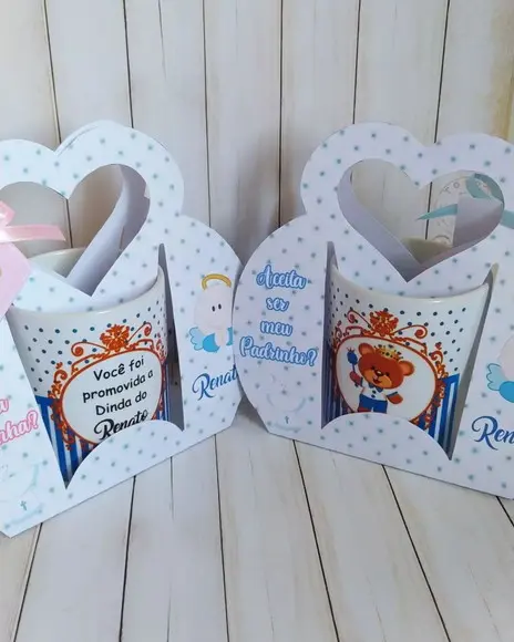 Convite Padrinhos Batismo caneca com suporte personalizado