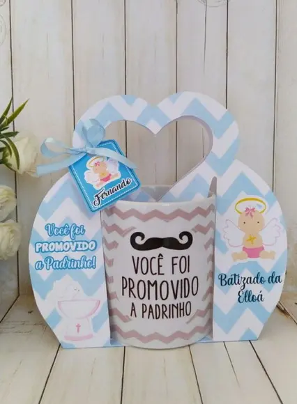 Convite Padrinhos Batismo Caneca com Suporte Personalizado