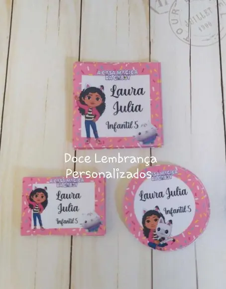 Kit Escolar Etiquetas, Toalhinha, Garrafa Casa da Gabi