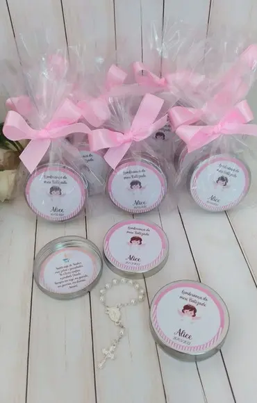 Lembrancinha Batizado Menina (latinha com Mini Terço)