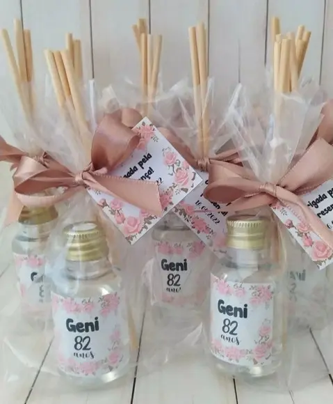 Mini Aromatizador Lembrancinha Aniversário 82 Anos