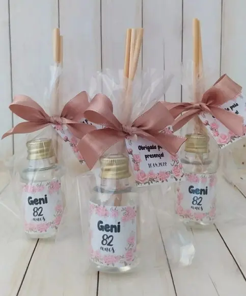 Mini Aromatizador Lembrancinha Aniversário 82 Anos