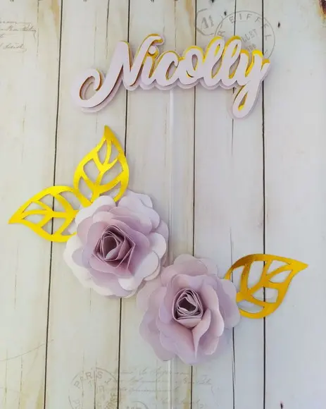 Topper para Bolo Flores de Papel Perolado