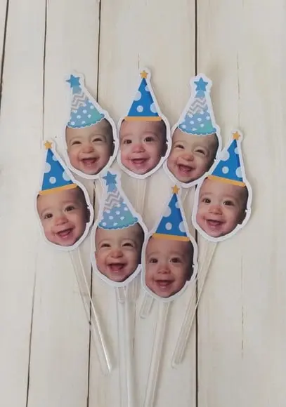 Topper para Docinhos com Foto Aniver Bebê e Chapeuzinho