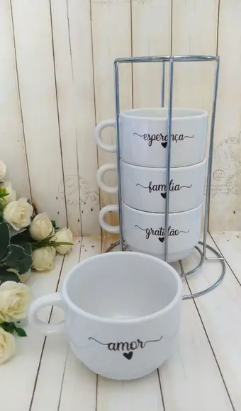 Torre Xícaras com Frase Personalizada