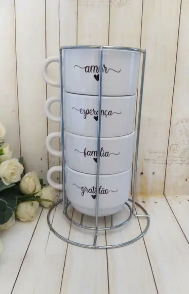 Torre Xícaras com Frase Personalizada