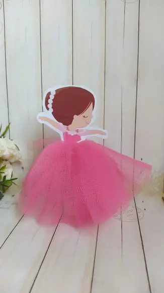 Tubetes Bailarina lembrancinha aniversário com saia tule rosa