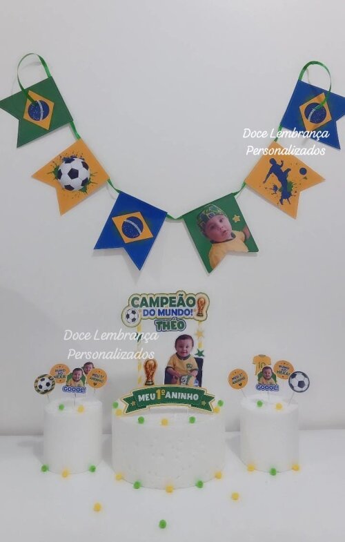 Kit festa só um bolinho Copa do Mundo Brasil aniversário, mesve