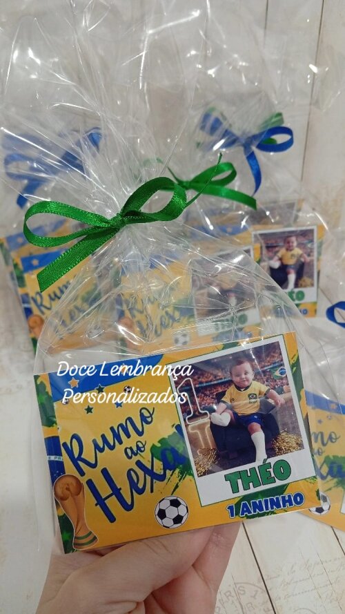 Foto imã lembrancinha aniversário Copa do Mundo Brasil