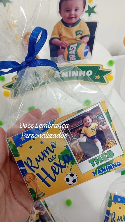Foto imã lembrancinha aniversário Copa do Mundo Brasil