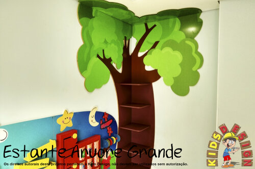 Estante Infantil Árvore Grande