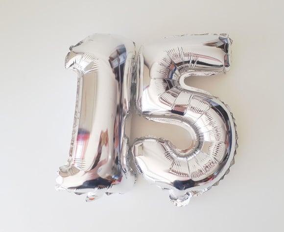 Balão de Aniversário GIGANTE Metalizado Prata Numero 15