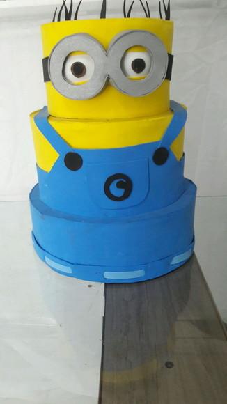 Bolo Falso Fake Minions Frozen Batman Pronta Entrega