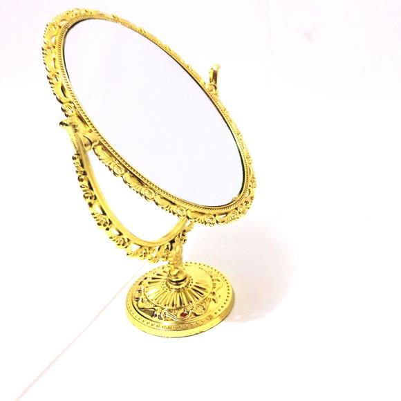 Espelho de Mesa Dupla Face Maquiagem Dourado