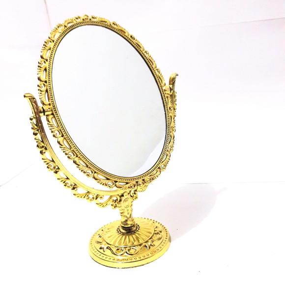 Espelho de Mesa Dupla Face Maquiagem Dourado