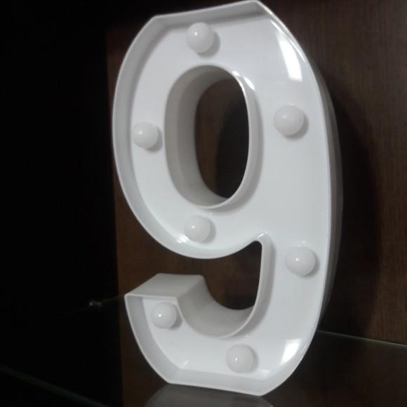 Luminária de LED Decoração Número 9 Branco 22 cm
