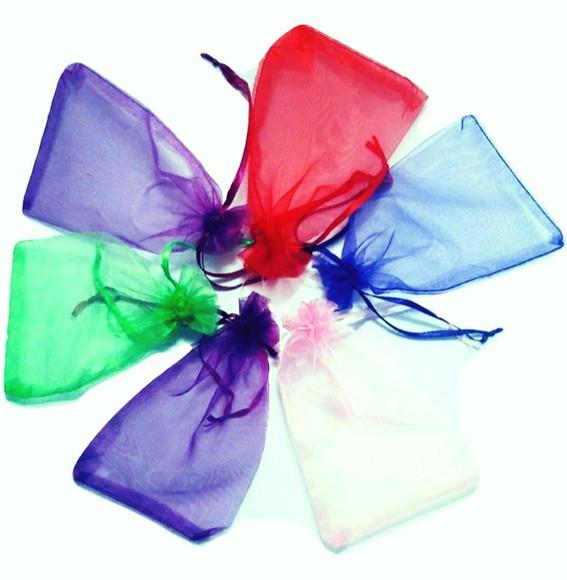 SAQUINHO DE ORGANZA VERMELHO 14X9 CM - 50 UNIDADES