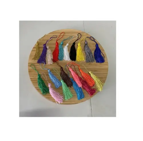 Aplique Tassel Com Fio 7cm - 10 Unidades