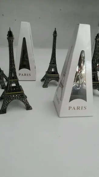KIT 5 Estátuas Paris Torre Eiffel