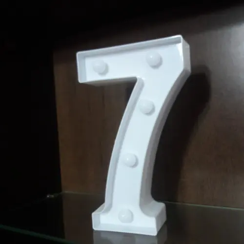 Luminária de LED Decoração Número 7 Branco 22 cm