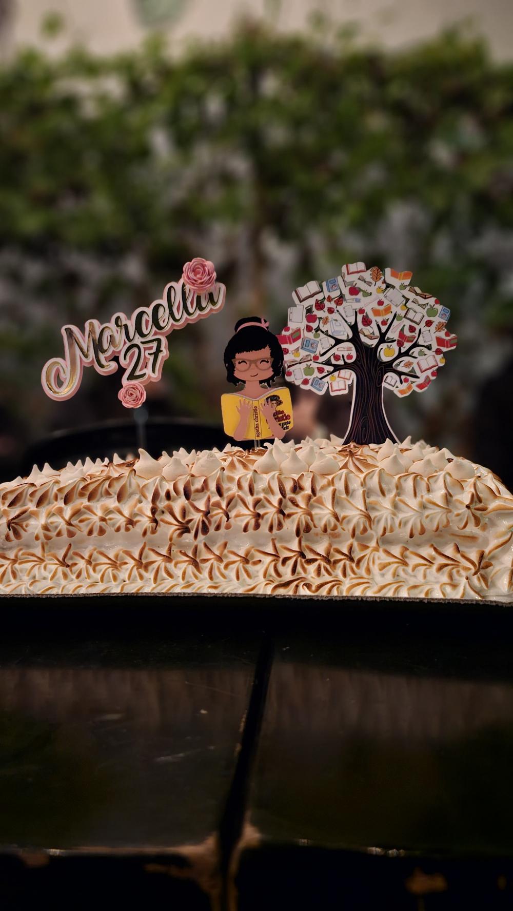 Arquivo de Corte Topo de Bolo - Livros / Leitor