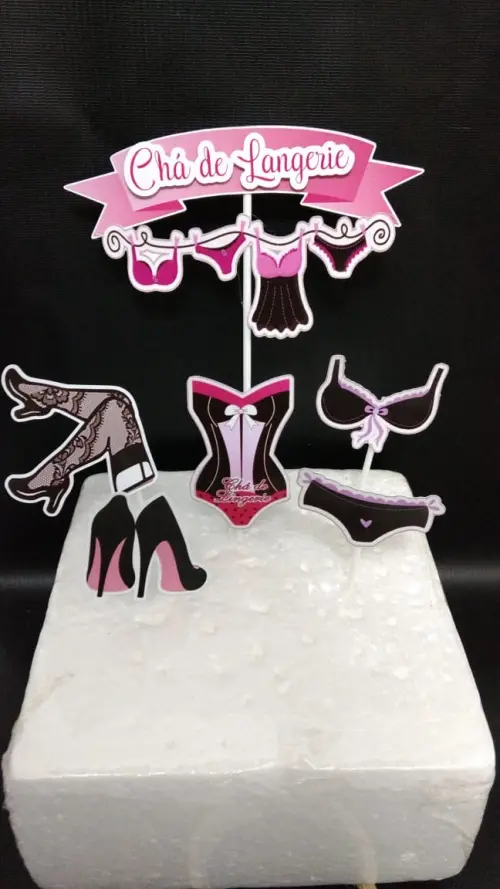 Arquivo de Corte Topo de Bolo - Chá de Lingerie