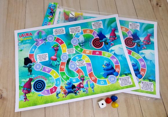 Jogo de Tabuleiro 15x21 Trolls com Dado e Pinos