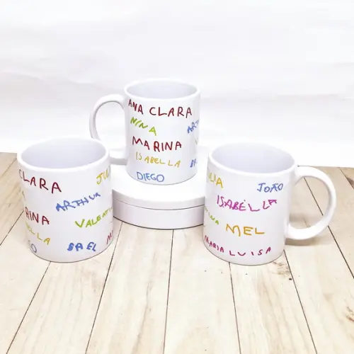 Caneca de Cerâmica com Assinaturas (reais)