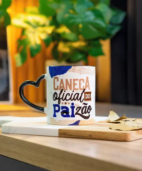 Caneca Personalizada Dia dos Pais Alça de Coração Colorida