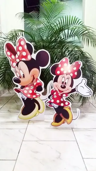 Display de Chão Minnie Vermelha